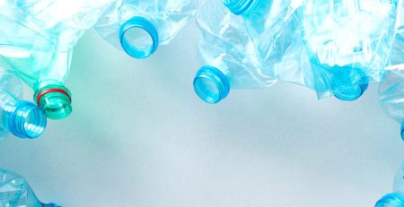 آشنایی با روش‌های تولید محصولات پلاستیکی و خط تولید بطری‌های پلی‌اتیلن - پانیذا پلیمر